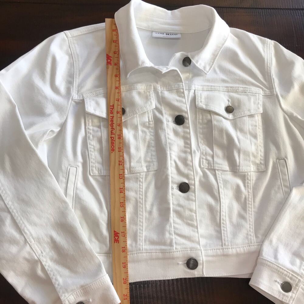 Lane Bryant White Denim Jacket Size 16 Stretch Button Front EUC 1132392 - Picture 8 of 11
